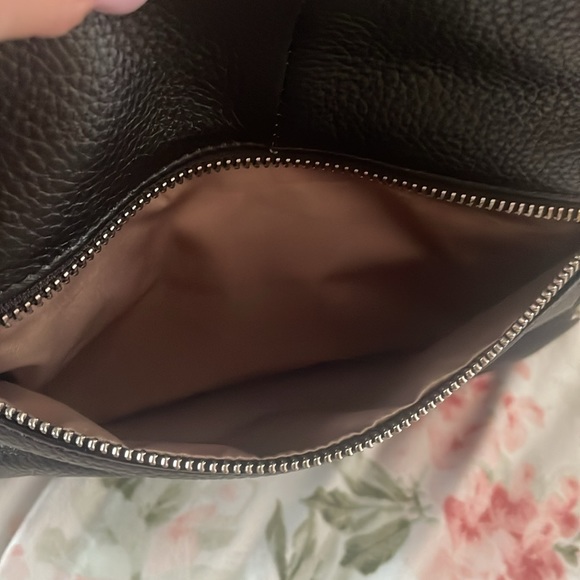 Bostanten Black Pebble Genuine Leather Tote - Picture 7 of 15